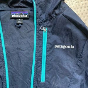 patagonia windbreaker